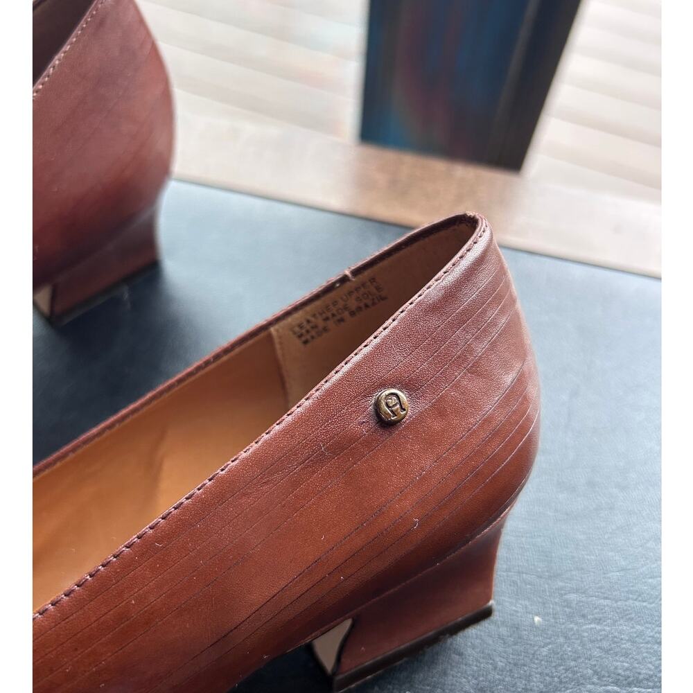 Vintage Etienne Aigner Cognac Leather Pumps Square Toe Low Heel Womens 8W NOS - Picture 2 of 8